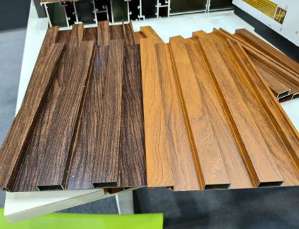 TRẦN NHÔM VÂN GỖ 3 SÓNG