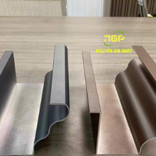 MÁNG XỐI MÁI HỢP KIM NHÔM