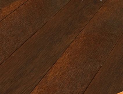 Sàn gỗ JANMI ME12 – 12mm  Kích thước: 12x 115x 1283mm